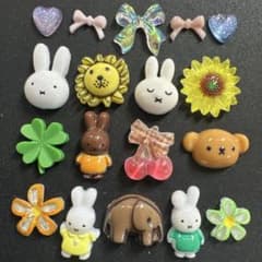 1yju4 さん専用ネイルパーツ(メルカリ便3/16.17頃発送) ネイルパーツ（セール） - メルカリ