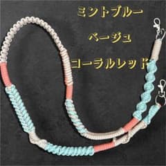パラコード　スマホショルダー　ストラップ 122cm ハンドメイド　スマホ 紐のサムネイル