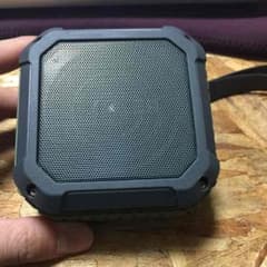 OMAKER ワイヤレススピーカーのサムネイル