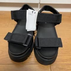 H＆M 厚底サンダルのサムネイル