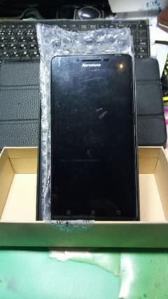 大幅値下げ、交渉不可lenovo k30-w 海外産中華携帯。フリーSiM可能。のサムネイル