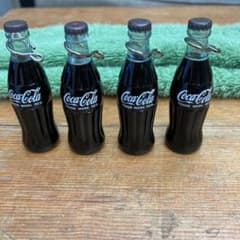 コカコーラミニキーホルダー　　ホルダーチェーンなしのサムネイル