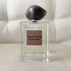 Armani アルマーニプリヴェピヴォワンヌスジョ　100ml 香水のサムネイル