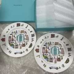 箱付 Tiffany & Co. ギフトボックスデザイン皿 2枚セットのサムネイル