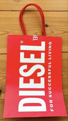 DIESEL紙袋のサムネイル