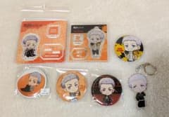 Tokyo Revengers Mitsuya Takashi Bundle: Tokyo Revengers Acrylic Stand, Can Badge, Acrylic Keychain