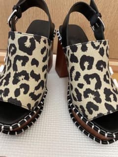 moussyレオパードサンダルのサムネイル