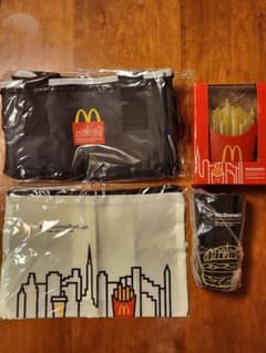 【新品未使用】マクドナルド 2022 福袋