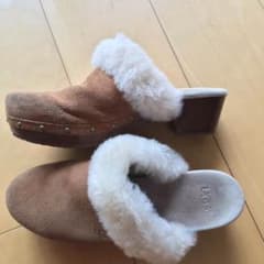 UGG ボアサボ キャメル 中古 23㎝のサムネイル