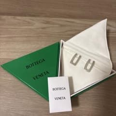 新品未使用♪BOTTEGA VENETA3708 PARAKEETグリーンピアス | Shop at