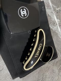 CHANEL ヘアクリップ バンスクリップ ブラックノベルティ - メルカリ