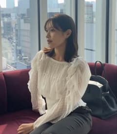 laubeblanc Sheer Jacquard Frill Blouse - メルカリ