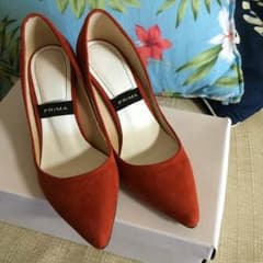 新品未使用  PRIMA テラコッタのパンプスのサムネイル