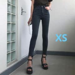 juemi × Something スキニーデニムパンツ　XSサイズのサムネイル