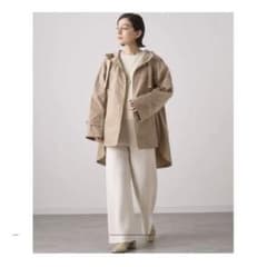 新品タグ付き】ANAYI タフタバック ボリューム フードブルゾン