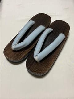 水色鼻緒の桐製レディース下駄のサムネイル