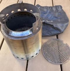 ソロストーブ　キャンプファイヤー