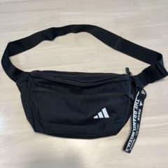 adidas ボディバッグ ウエストポーチ ブラックのサムネイル