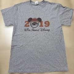 GILDAN Wild About Disney 2019 Tシャツのサムネイル