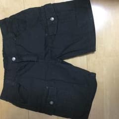 ショートパンツのサムネイル