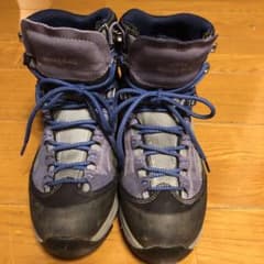 mont-bell GORE-TEX 登山靴、トレッキングシューズのサムネイル
