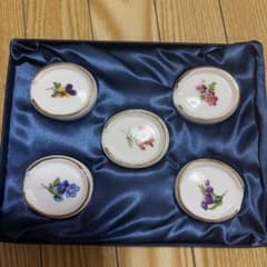 花柄 陶器製 箸置き 5個セットのサムネイル