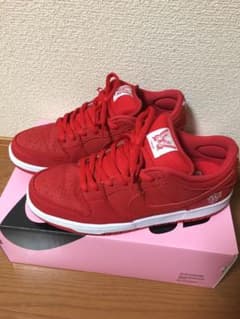 NIKE SB girls don’t cry スニーカーのサムネイル