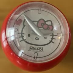 Hello Kitty x ROUND1 ボウリングボール型時計のサムネイル