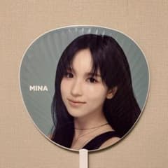 MINA うちわ 2枚セット バラ売り⭕️ - メルカリ