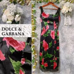 DOLCE & GABBANA フラワープリント　タイトワンピース　シルク　バラ DOLCE & GABBANA フラワープリント タイトワンピース シルク バラ