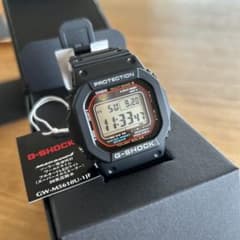 CASIO G-SHOCK 5610 腕時計 デジタル 本体のサムネイル