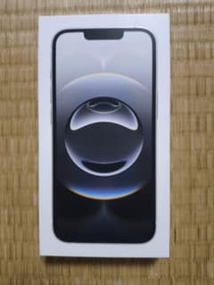 【新品未開封】IPhone16e 256GB ホワイトのサムネイル