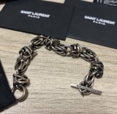 激レアSaint Laurent モノグラムリンクチェーンブレスレット 激レアSaint Laurent モノグラムリンクチェーンブレスレット | Mercari