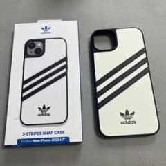 値下げadidas 3-STRIPES SNAPCASE iPhone 6.7"のサムネイル