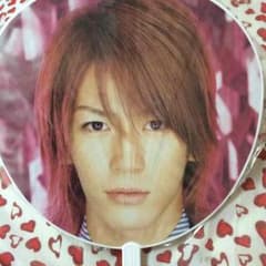 KAT-TUN 亀梨和也 公式うちわのサムネイル