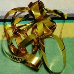 BIGBANG 東京ドーム金テープのサムネイル
