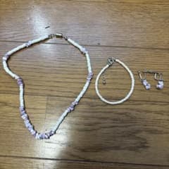 プカシェル　シェルビーズ ネックレス ブレスレット イヤリング 3点セットのサムネイル