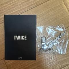 TWICE キーホルダー THIS IS FOR ワールドツアーのサムネイル
