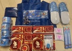 【最終セール】Disneyアンバサダーホテルアメニティエコバッグ ポーチ他のサムネイル
