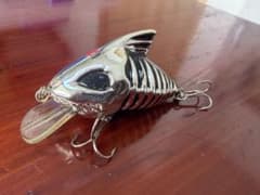 スケルトンジュニア　シルバー魚型クランクベイトのサムネイル