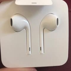 イヤフォン softbank iPhoneのサムネイル