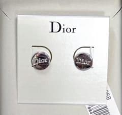 Dior ロゴ サークル スタッドピアス シルバー Dior ロゴ サークル スタッドピアス シルバー - メルカリ
