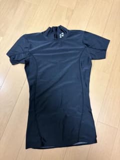 YONEX ヨネックス アンダーシャツ ブラック Lサイズのサムネイル