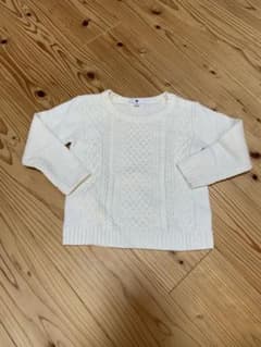 UNIQLO 110 セーターのサムネイル