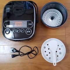 アイリスオーヤマ 炊飯器 マイコン式 5.5合 ブラック RC-MA50AZ-Bのサムネイル