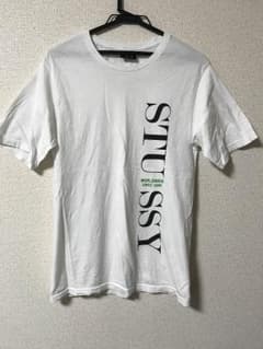 stussyのTシャツのサムネイル