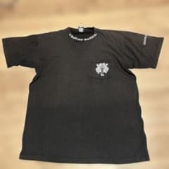 Chrome Hearts(クロムハーツ)オールド ダガー胸ポケット Tシャツ