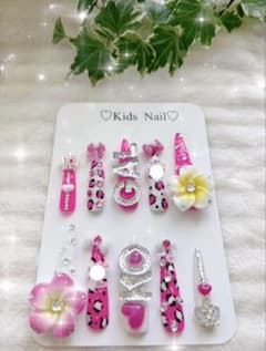 キッズ用ネイルチップセットのサムネイル