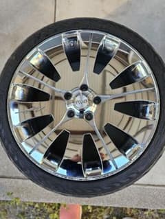 DADアルミホイール 225/40r19 8J 4本セットのサムネイル