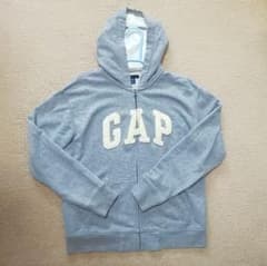 【近日廃棄処分】GAP パーカーのサムネイル